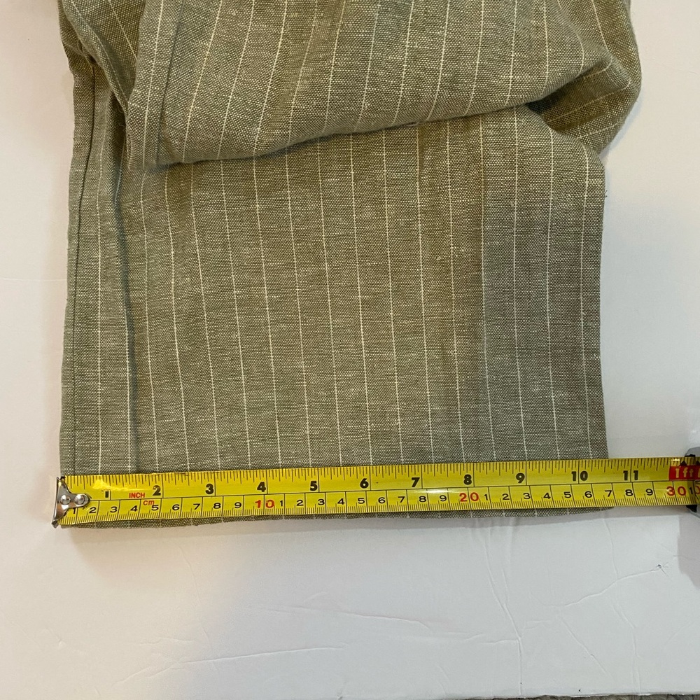 Romeo & Juliet Couture Jumpsuit - Picture 13 of 16